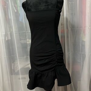black dress from forever 21